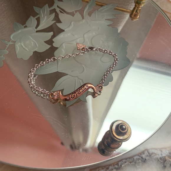 Silver and rose gold guess bracelet - Picture 2 of 3